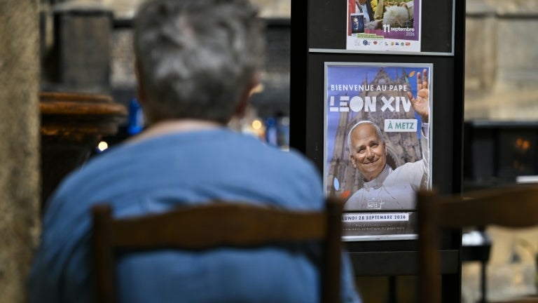 Pape Léon XIV en France: dans le Val d'Oise, plusieurs "pape-zones" vont retransmettre la visite de l’évêque