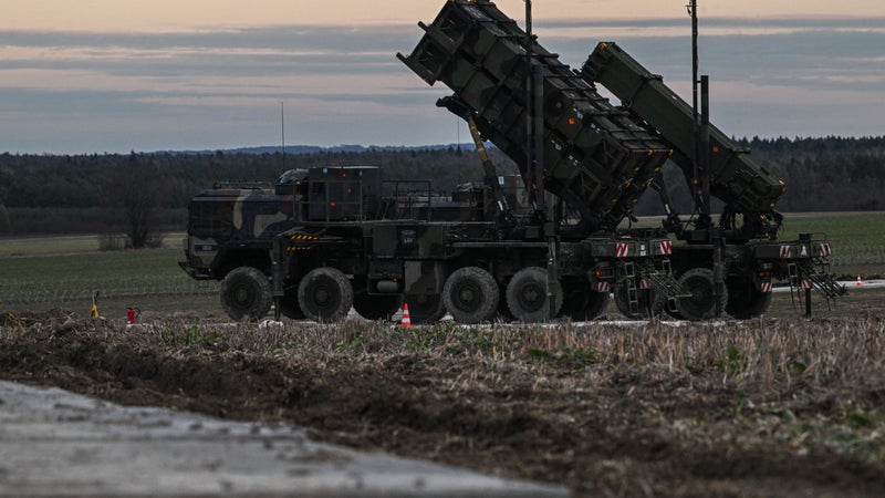 Kiev en a "urgemment besoin": l'Allemagne promet d'envoyer des missiles de défense antiaérienne Patriot à l'Ukraine face à l'intensification des frappes russes