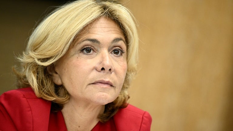 Valérie Pécresse annonce que plus de 160 lycées seront fermés lundi en Île-de-France, soit plus d'un tiers des établissements