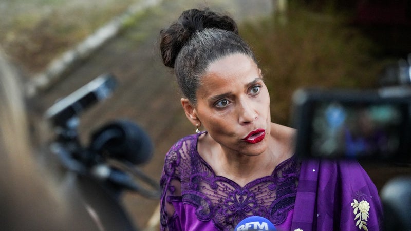 "On n'est pas chez mémère!": la députée mahoraise Estelle Youssouffa fustige "la com' politique" de Sébastien Lecornu en visite à Mayotte