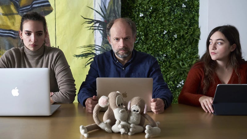 Le comédien Denis Podalydès porte plainte pour "hypertrucage" après le vol de sa voix par une IA