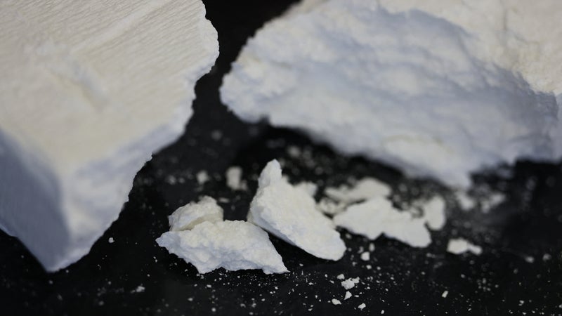 Dunkerque: près de 3,9 tonnes de cocaïne, estimées à 225 millions d’euros, saisies