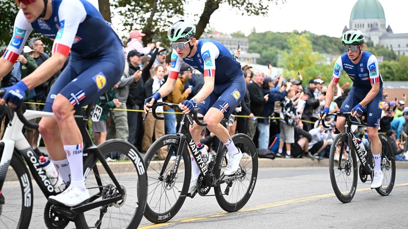Paul Seixas lors de la course en ligne des championnats du monde le 27 septembre 2026 a Montreal 2355564