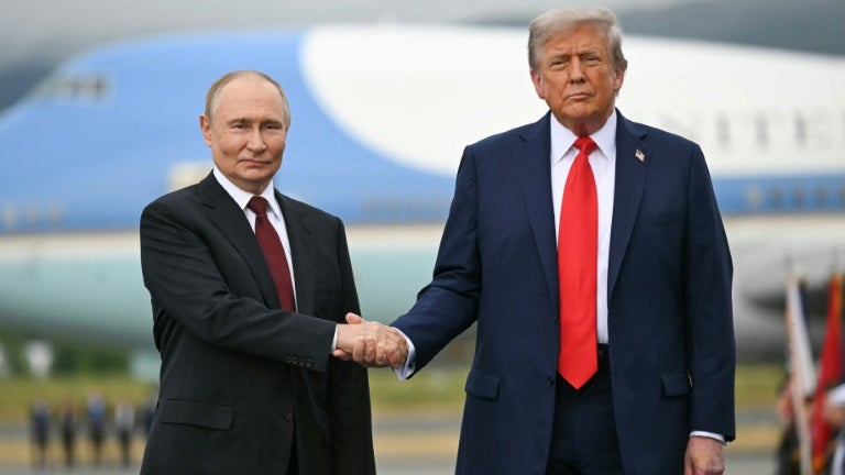 Ses exportations de diesel ont chuté de 40%: comment le cessez-le-feu de Trump pourrait remettre à flot l'industrie pétrolière russe, au grand dam de Kiev et des Européens