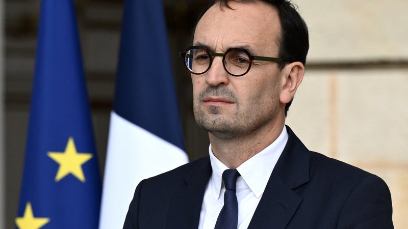 Incendies en Gironde: "Bordeaux cherche des logements temporaires" pour les évacués, indique le maire Thomas Cazenave