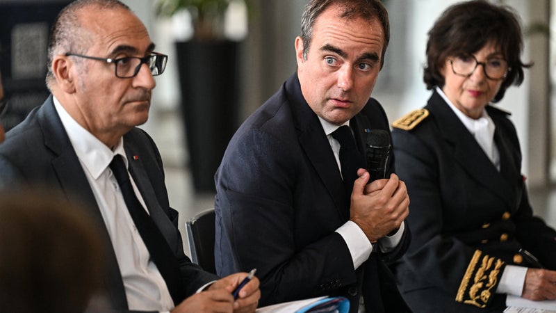Le gouvernement en "séminaire" pour sa rentrée: la stratégie de Sébastien Lecornu pour le budget en débat