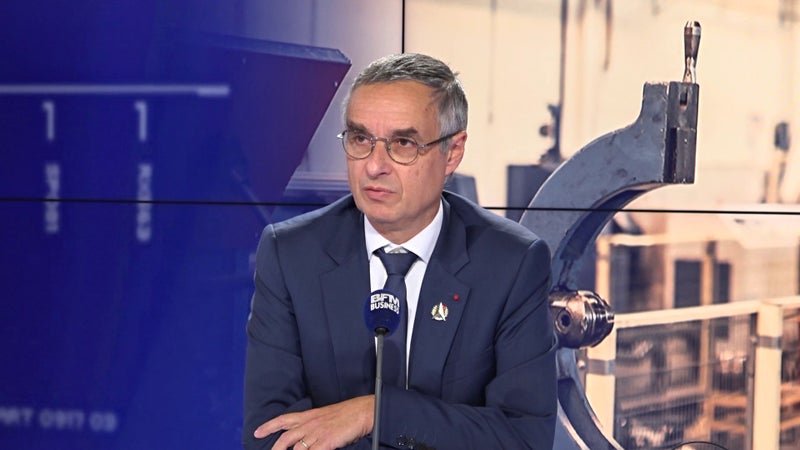 "On va tout changer, sauf la forme de l'avion": en quoi consiste l'accord entre la France et les Émirats arabes unis pour le futur avion de combat Rafale?