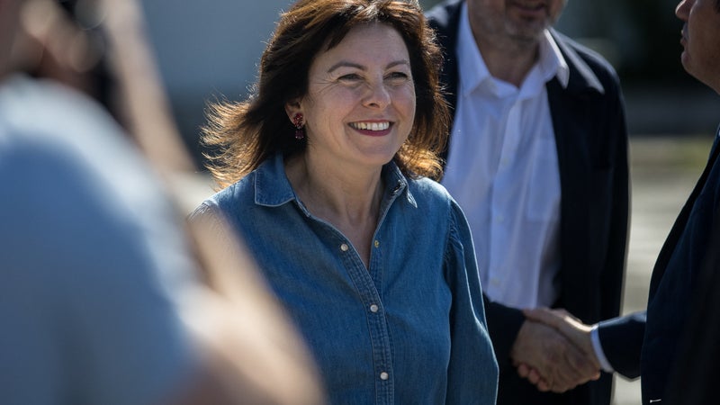 "Le meilleur candidat à gauche pour gagner": Carole Delga confirme son soutien pour Raphaël Glucksmann