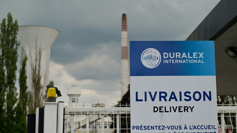 "Une enquête a été ouverte": des perquisitions ont été menées au siège de la verrerie Duralex, déjà placée en redressement judiciaire