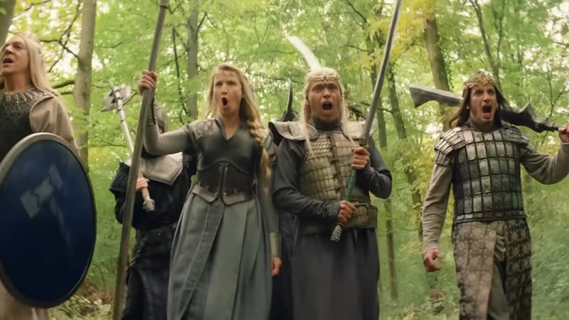 "Le roi du game": première bande-annonce de la comédie médiévale-fantastique d'Éric Judor