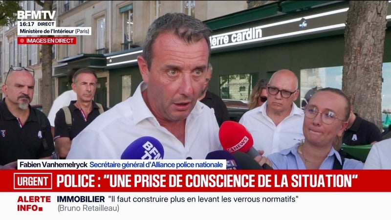 Colère des policiers: "Il y a eu une prise de conscience de la situation", assure le secrétaire général d'Alliance police nationale, reçu par Laurent Nuñez