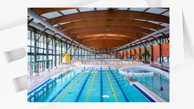 Vienne: la piscine de la Pépinière à Buxerolles rouvre ses portes après trois ans de travaux
