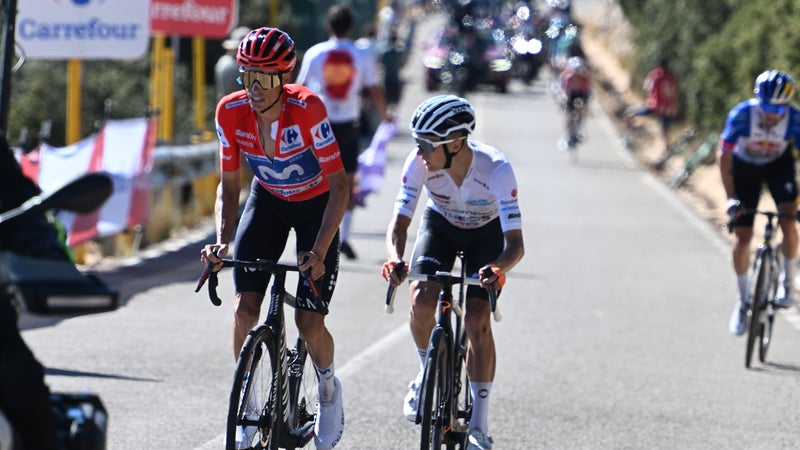 Enric Mas eu duel avec Oscar Onley lors de la 9e etape de la Vuelta le 30 aout 2026 2340161