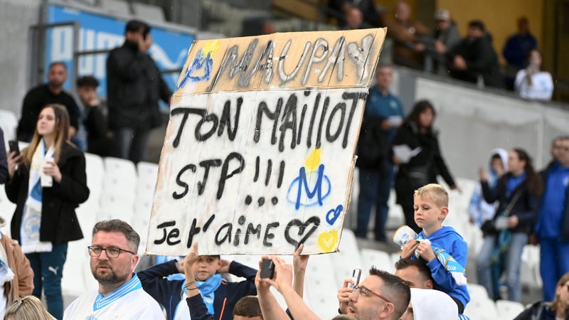 "Une énorme force": Maupay remercie les supporters de l’OM pour leur soutien inconditionnel