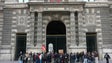 Le musée du Louvre, à Paris, bloqué par des étudiants en art mobilisés contre "la casse dans la culture" et en "soutien" aux lycéens, le 19 octobre 2026
