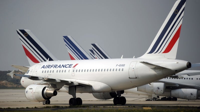 "Que ça ouvre la voie à d'autres": le cancer du sein d'une ancienne hôtesse de l’air reconnu comme maladie professionnelle