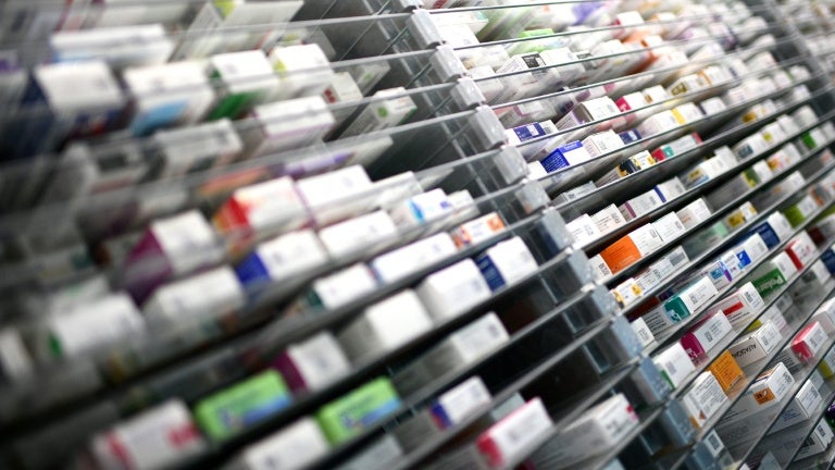 Moins rembourser les vieux médicaments pour pouvoir se payer les nouveaux: le plan du gouvernement pour faire 100 millions d’euros d’économies