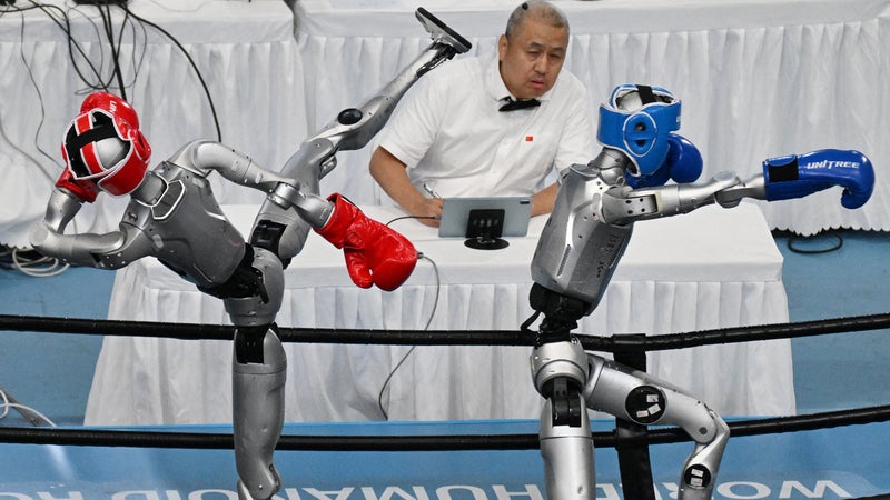 Records du monde humains battus, ferveur populaire et soft power: ce qu'il faut retenir des championnats du monde 2026 de jeux robotiques qui ont eu lieu en Chine