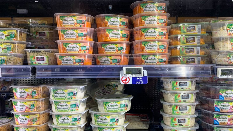 "Le marché va être en pénurie": Bonduelle veut des hausses de prix d'environ 7% sur ses boîtes de conserve après l'été caniculaire et les sécheresses