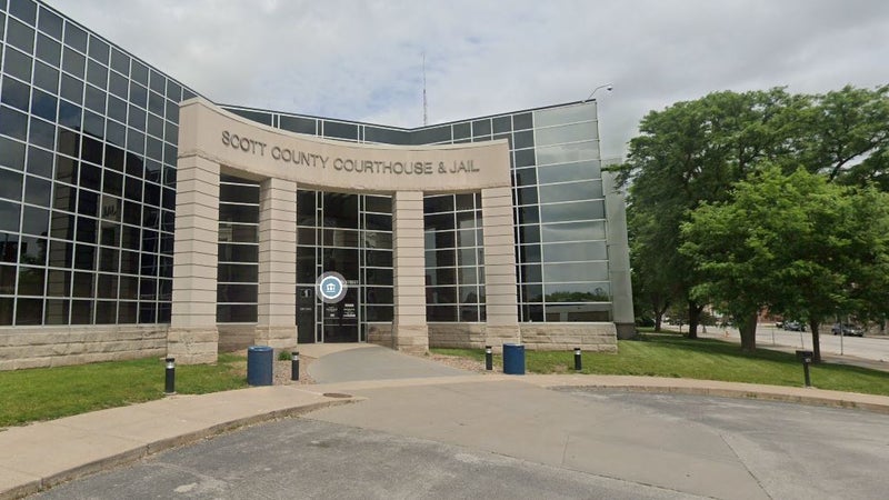 L'homme a été reconnu coupable d'enlèvement et de meurtre à par le tribunal de Davenport, dans le comté de Scott aux Etats-Unis.